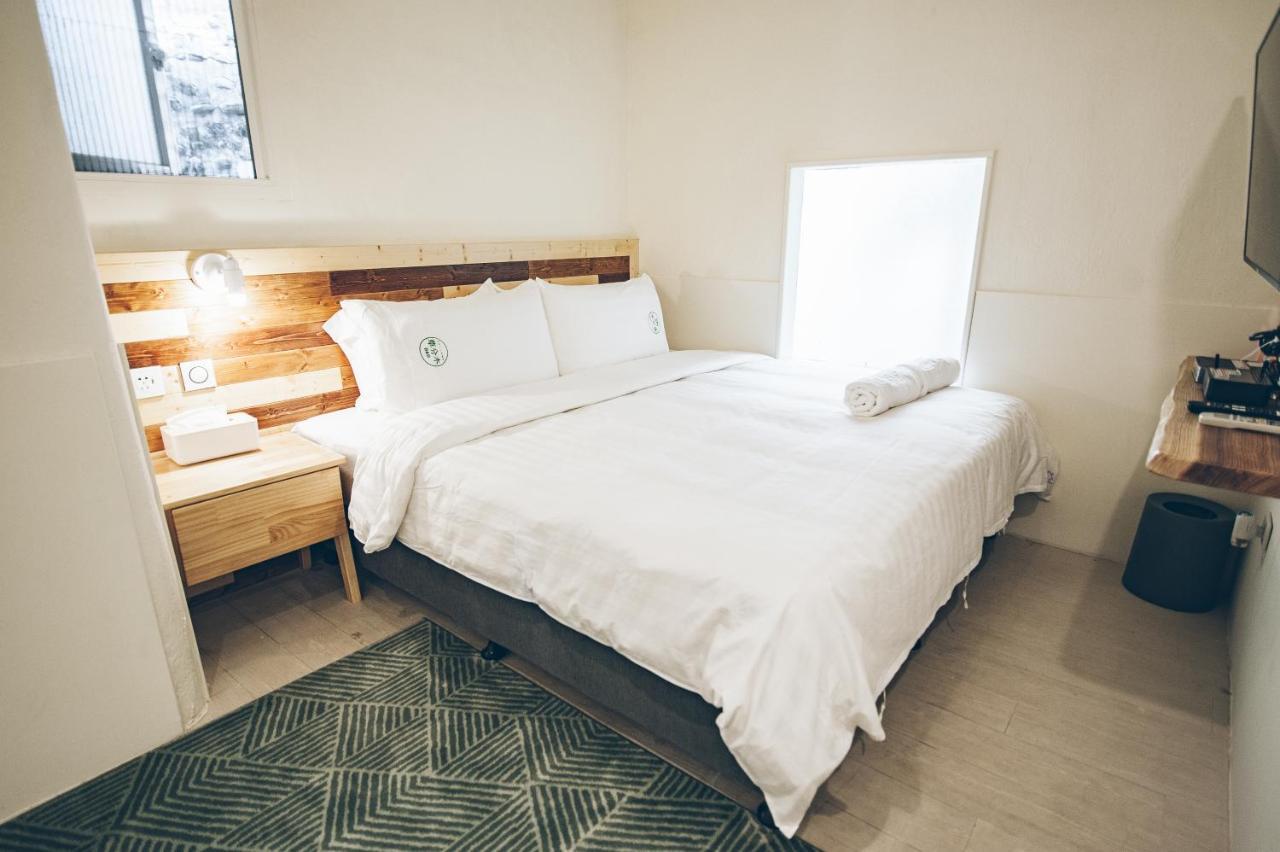 Yellow'S Kenting B&B Nanwan Rum bild