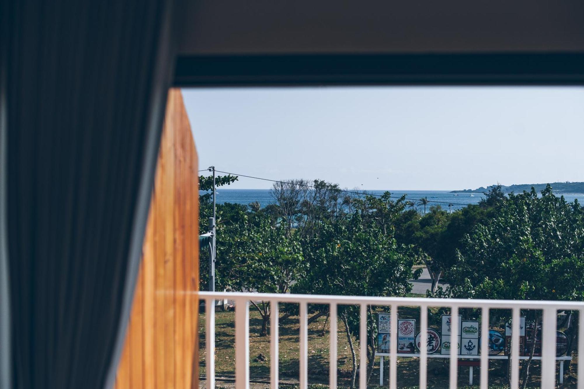 Yellow'S Kenting B&B Nanwan Rum bild